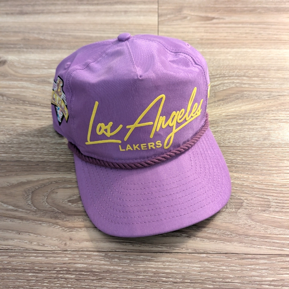 LA Lakers New Era Snapback Rope Trucker Hat